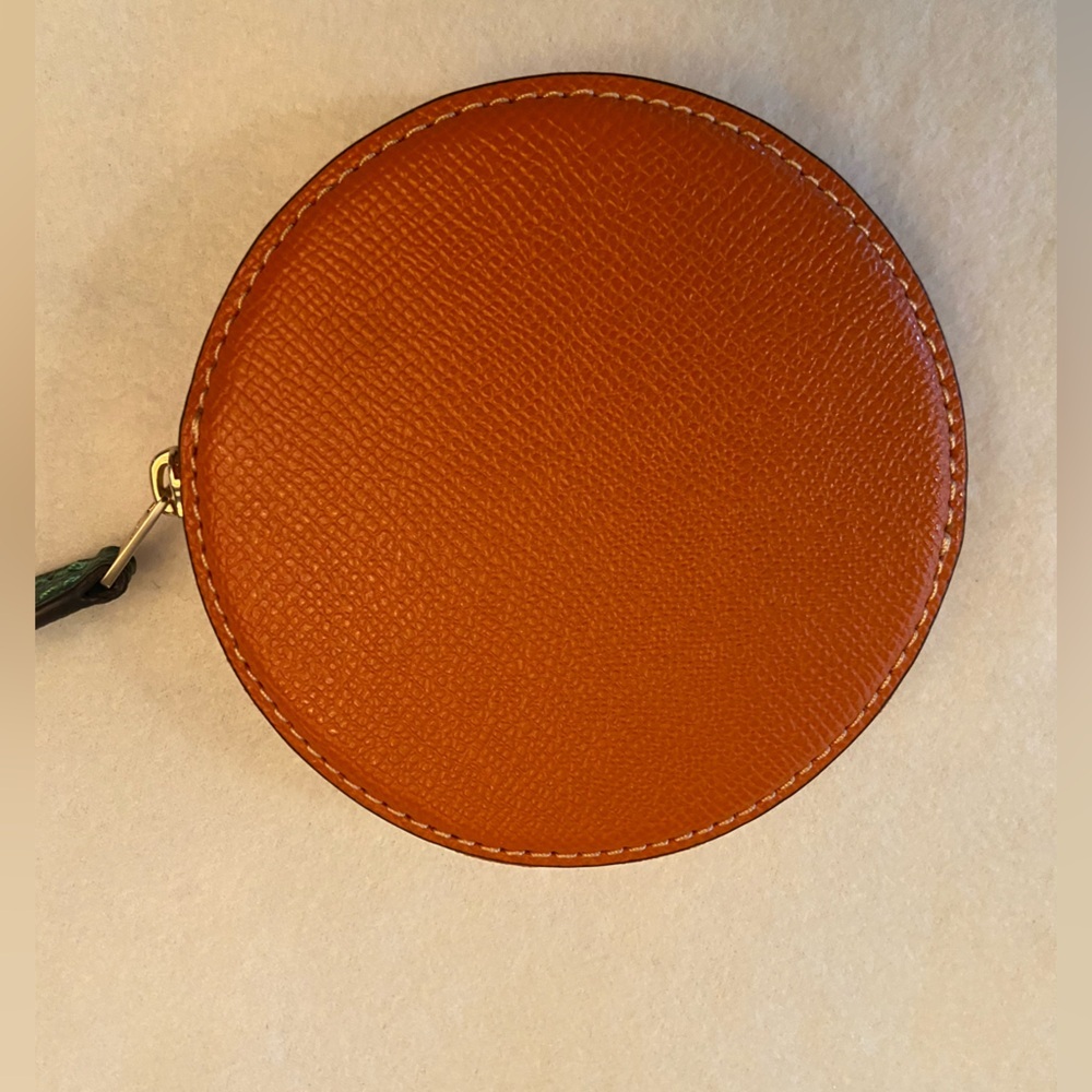 NWT Coach Orange Coin Case in Spice Orange crossgrain leather - Picture 2 of 5